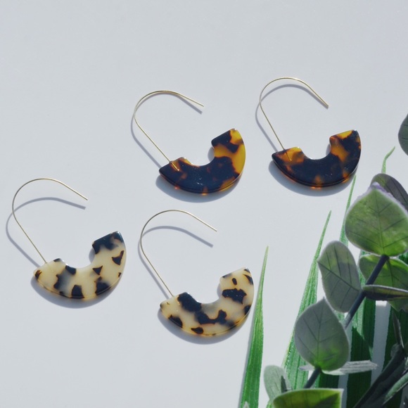 Baublebar Style Faidra Resin Tortoise Earring - Picture 5 of 8